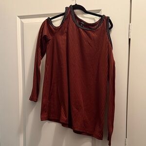 Very J Rust Cold Shoulder Blouse